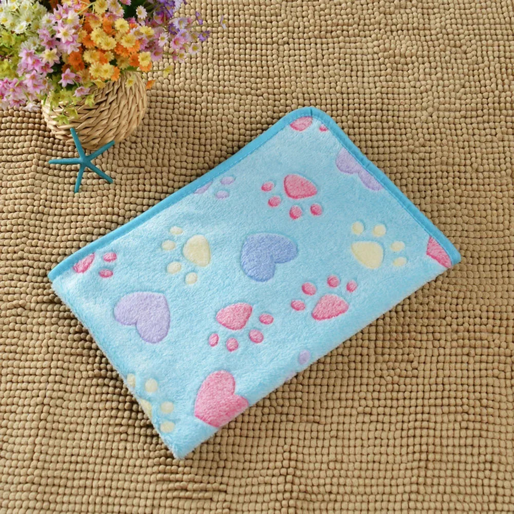 Soft Fluffy Sleeping Blanket for Dogs Comfortable Pet Blanket Cat Cover Warm Thin Fleece Puppy Bed Mat Sleep Sheet Pet Supplies