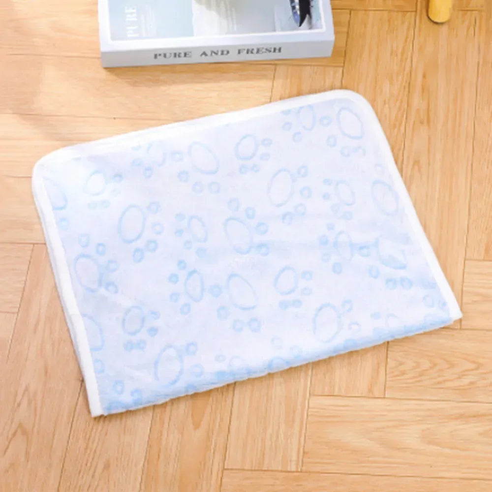 Soft Fluffy Sleeping Blanket for Dogs Comfortable Pet Blanket Cat Cover Warm Thin Fleece Puppy Bed Mat Sleep Sheet Pet Supplies