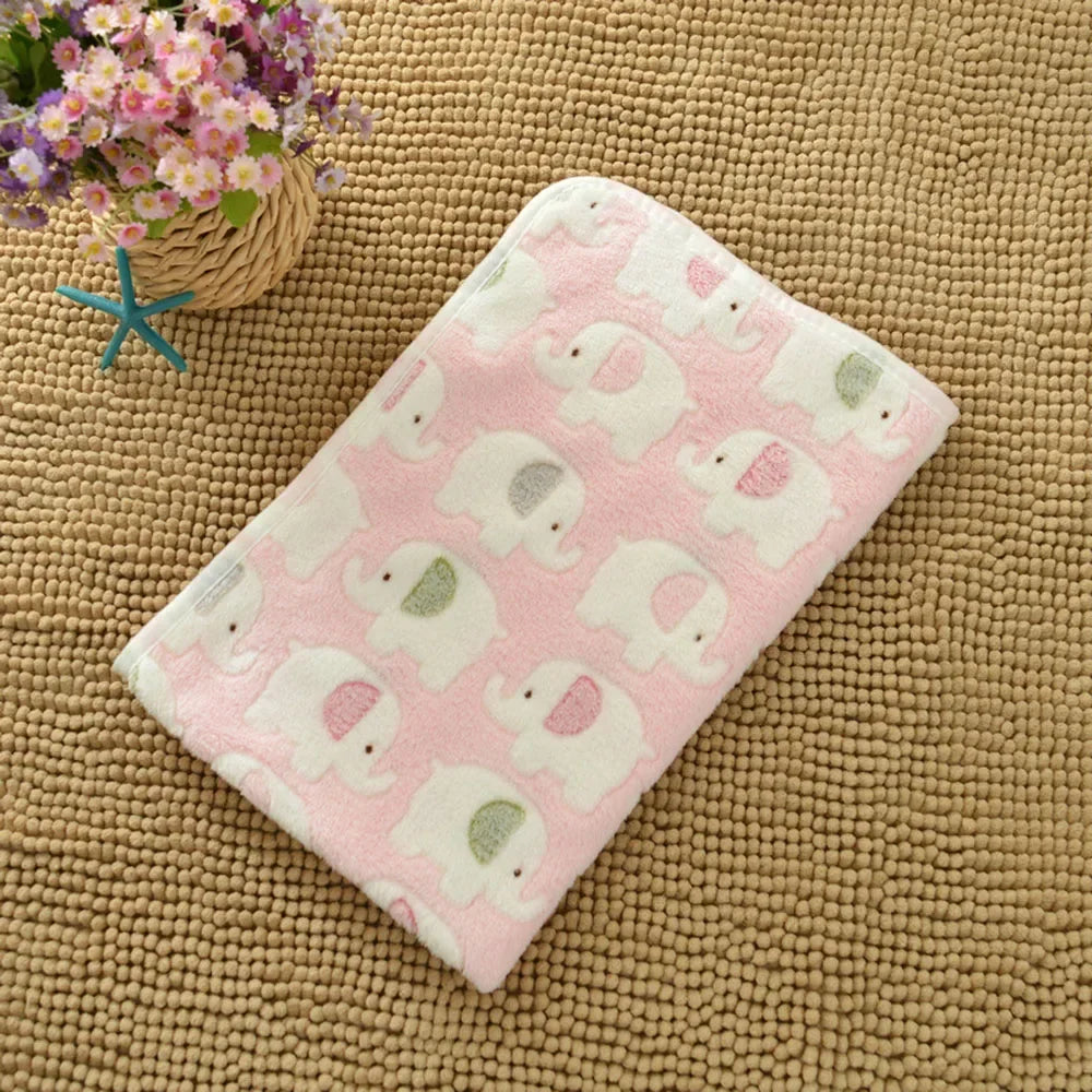 Soft Fluffy Sleeping Blanket for Dogs Comfortable Pet Blanket Cat Cover Warm Thin Fleece Puppy Bed Mat Sleep Sheet Pet Supplies